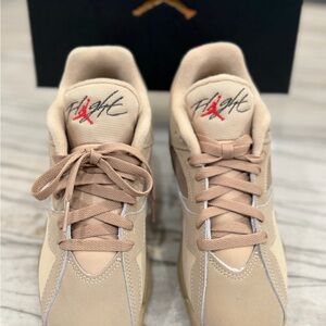 Jordan MVP 92 GS 4.5Y Desert Camo Fire Red Nike Air Sneakers